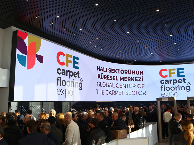 Ölmez Halı Fuarında